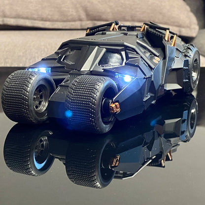 1:24 Batmobile Tumbler Alloy Die Casting Truck Model Sound & Light Start Sprayable Childrens Toys Birthday Present for Childrens